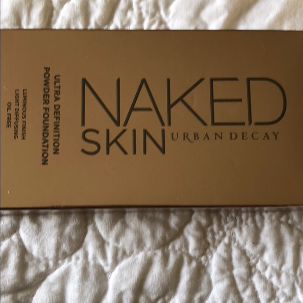 Naked Skin powder foundation